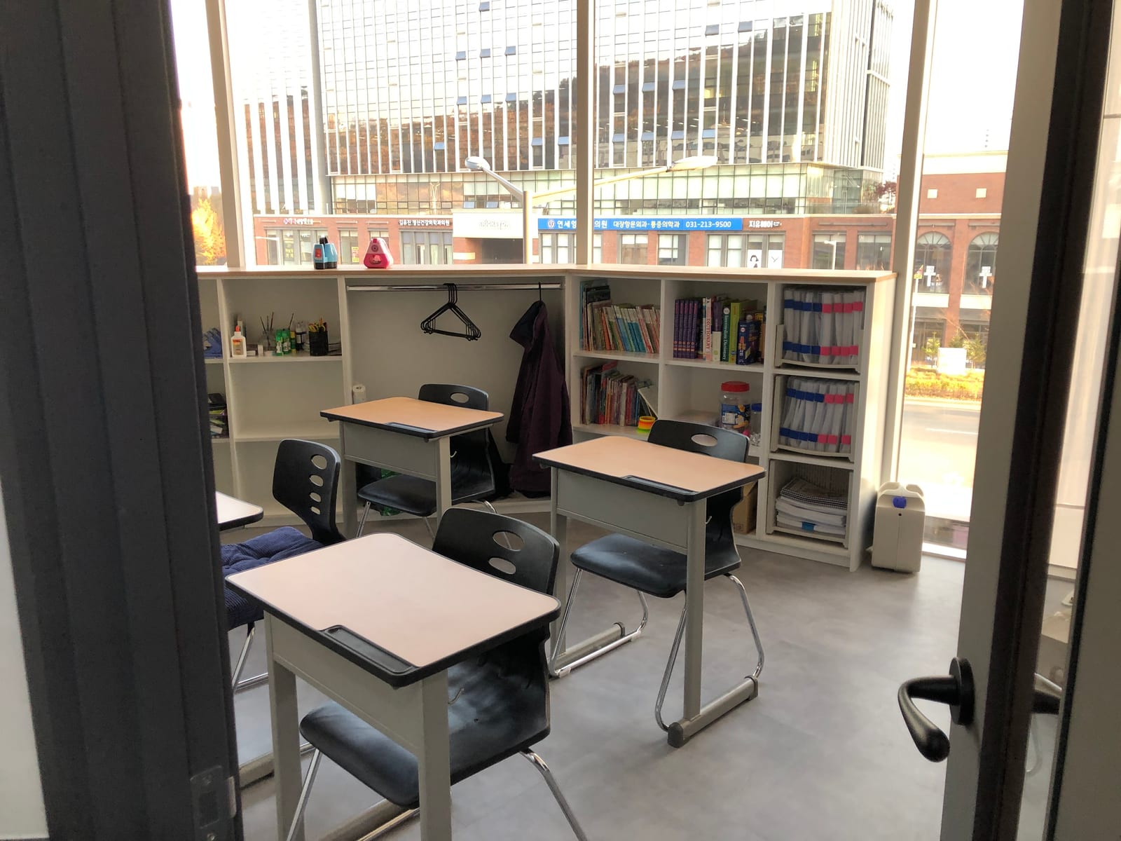 창원 마산합포구 학교청소 시공 사진